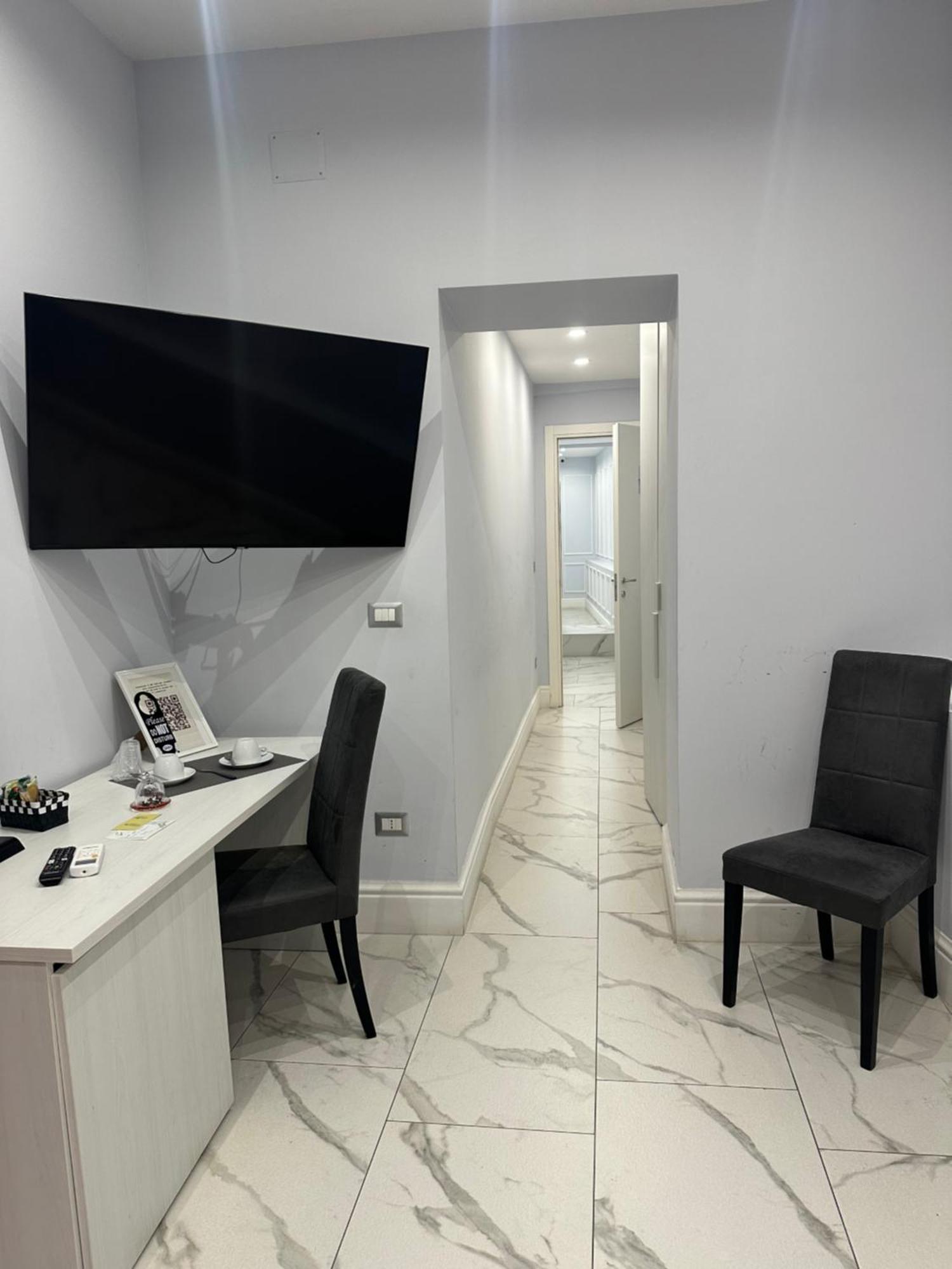 Luxury 2.0 Bed & Breakfast Napoli Bagian luar foto